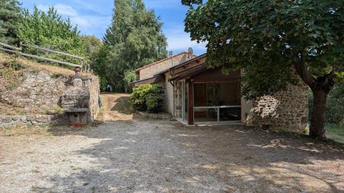 Maison de vacances en Ardèche gîte à louer Bertrand