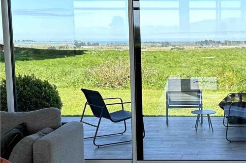 TI DU, villa luxueuse avec vue panoramique - 4 chambres et 3 salles de bain, pour 8 personnes in Tréflez