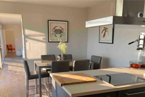TI DU, villa luxueuse avec vue panoramique - 4 chambres et 3 salles de bain, pour 8 personnes in Tréflez