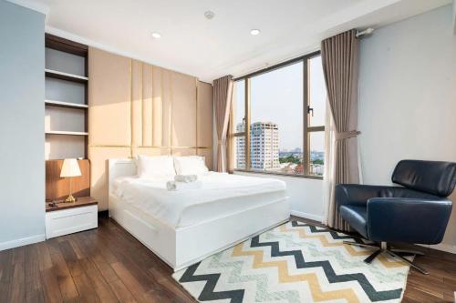 RiverGate Residences - Near Bui Vien Street