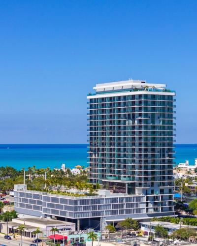 Miami Beach Oceanside Oasis