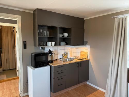 Sentralt i Fredrikstad, gratis parkering og varmepumpe med AC in เฟรดริกสตัด