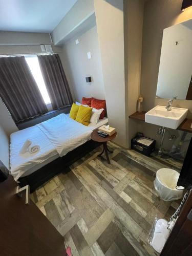 ehostel心斎橋 2人ROOM, Osaka