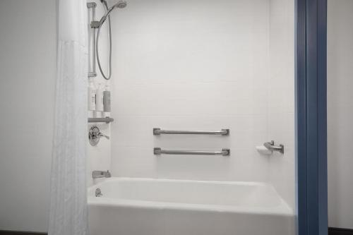 Comfort Inn Denver East - image 11