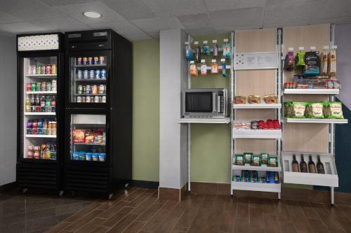 Comfort Inn Denver East - image 3