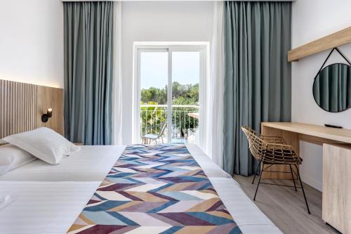 room detail thumbnail 0