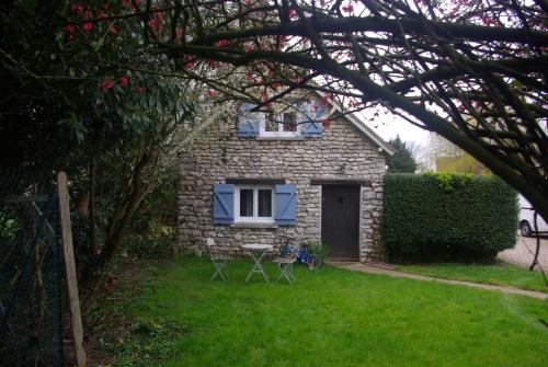 Les Volets Bleus gîte à louer Golf de la Vaucouleurs
