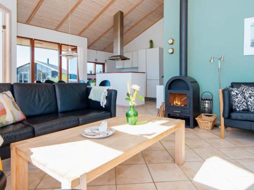 8 person holiday home in Ulfborg-By Traum in Thorsminde