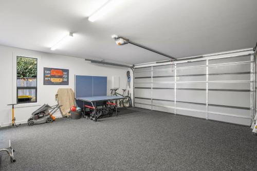 Getaway on Galloway | Pet Friendly Close to Lake! - image 2