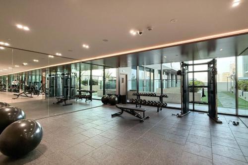 Luxury Stay in JVC - image 7