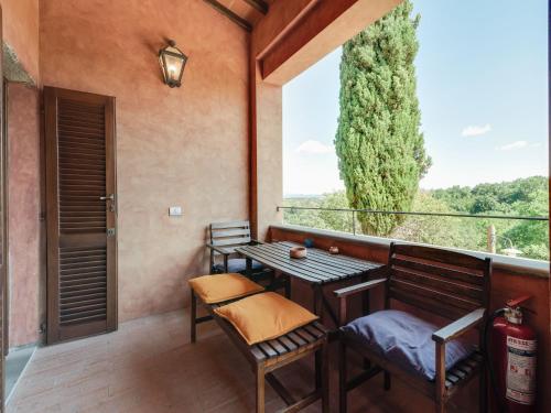  Farmhouse near Nightlife in Penna
