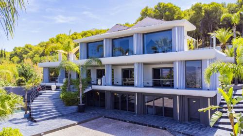 Cubo's Villa Le Corbusier