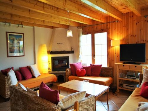 Chalet in Rhone Valley near Ski Lift, Les Collons (photo 6)