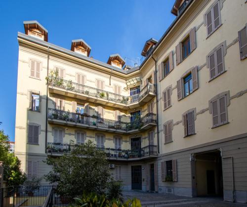 Vista exterior, Casa Peku in Monza