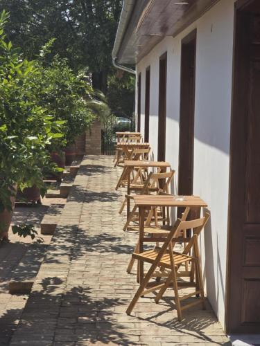 Viesnīcas āriene, CitrusLiget Vendégház (CitrusLiget Vendeghaz) in Palkonya
