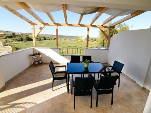 Balkons/terase, Apartment in Ljubac with Barbecue in Ljubač