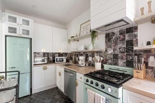 Moretribe in Druid Hills