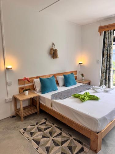 Oasis Marine Gravier Plage in Rodrigues