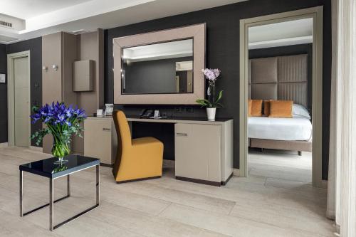 room detail thumbnail 0