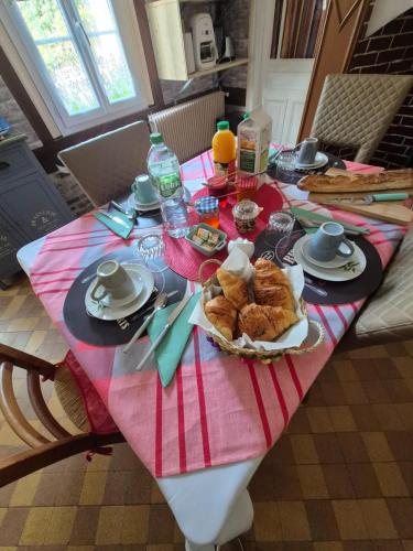 設施, Le Bois Rouland in 梅濟東卡農