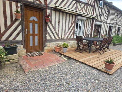 外部景觀, Le Bois Rouland in 梅濟東卡農