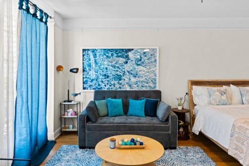 Ocean View Studio Near Convention Center and Beach in Long Beach, USA