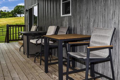 The Gambrel House in Pulteney