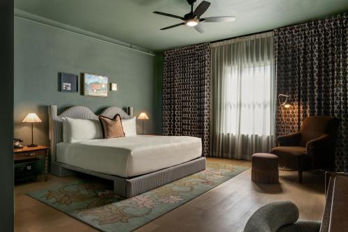 room detail thumbnail 0