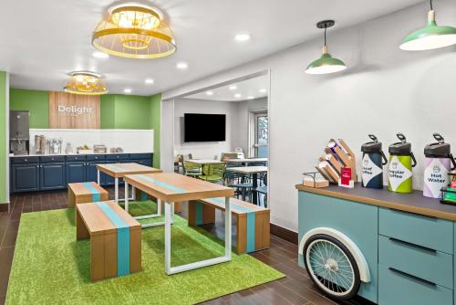 Ételek és italok, Spark by Hilton Oxford in Oxford (Alabama)