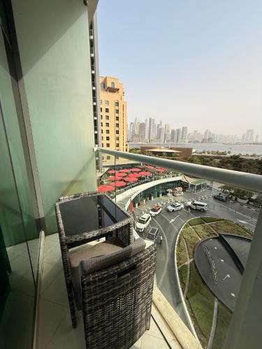 FullSeaView-RoofTopPool Free Private WestBeachAccess, Дубай (фото 2)