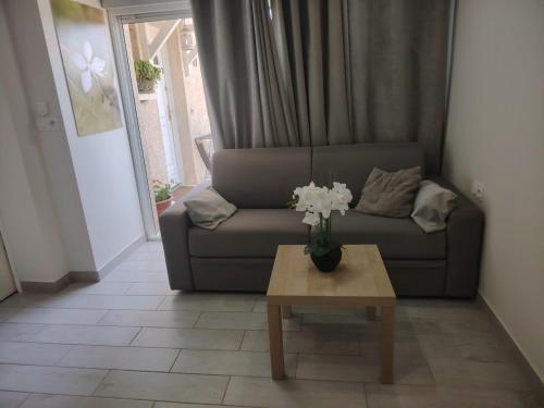 Charming quiet studio with pool in Bussy-le-Grand