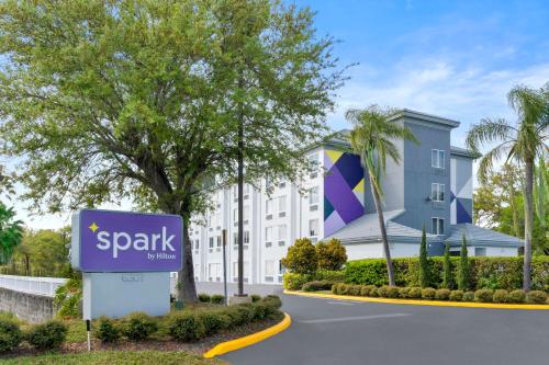 外部景觀, 希爾頓奧蘭多海洋世界附近的Spark酒店 (Spark by Hilton Orlando near SeaWorld) in 國際大道南面 - 海洋世界