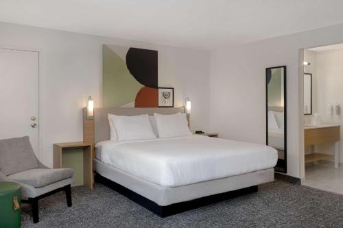 La Quinta by Wyndham Savannah Southside - image 12
