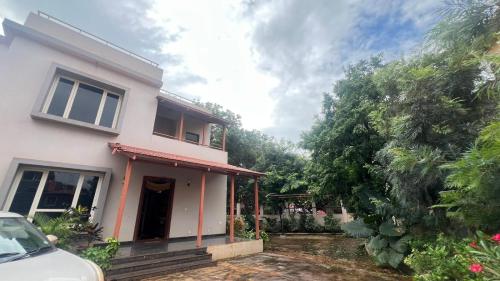  négyzetméteres, 3 hálószobás Villa 3 fürdőszobával Sanduru területén (Skandasiri Hampi homestay ) in Sandur