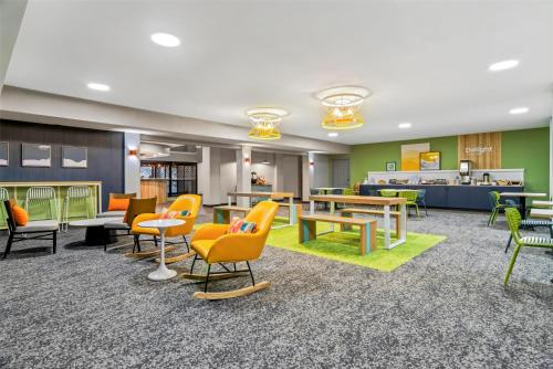 Best Western Inn & Suites Merrillville - image 6