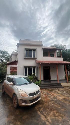  négyzetméteres, 3 hálószobás Villa 3 fürdőszobával Sanduru területén (Skandasiri Hampi homestay ) in Sandur