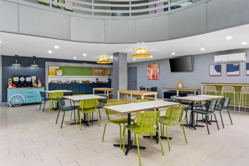 Spark by Hilton Lexington Hamburg - 식음료(F&B)