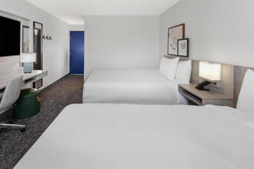 Microtel Inn & Suites by Wyndham Rochester South Mayo Clinic - image 11