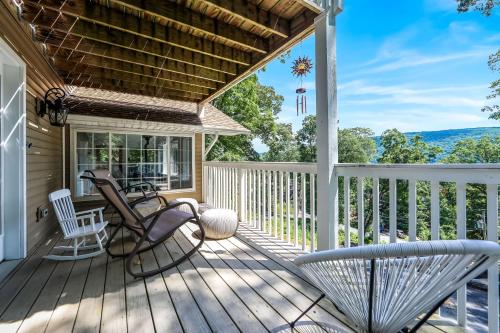 Zen Lake House in Greenwood Lake (NY)