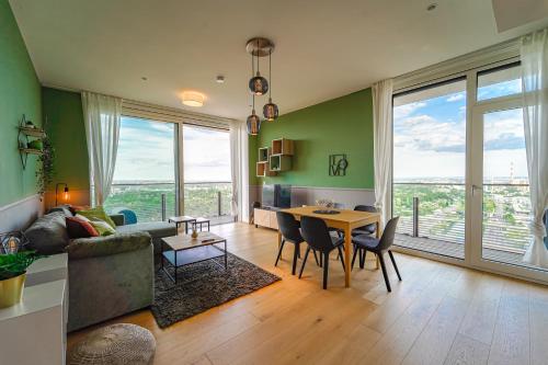  Wonderful Apartment with 2 bedrooms and pool and parking in Wien