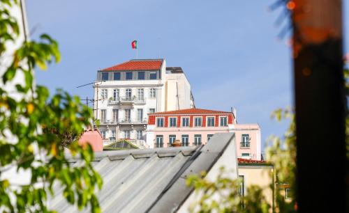 Studios with Mezzanine Rua da Moeda, Almada