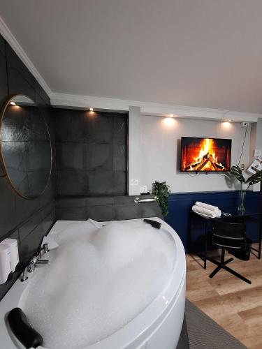 Hotel Asturias in วินา เดล มาร์