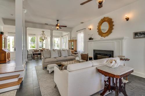 Luxe Pine Island Living Historic Old Florida Gem! in Bokeelia