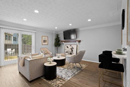 Facilities, Chic Escape with outdoor space in Smyrna (GA)