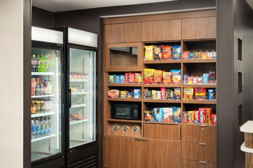 Courtyard Brunswick - image 6