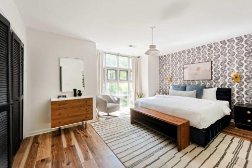 Off the Grid in Inman Park