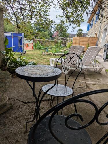 Les pierres qui parlent in Oloron-Herrere