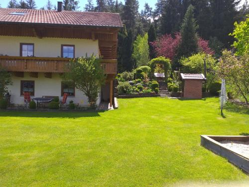 A szálláshely kívülről, Fewo Steinbeisser in Arrach