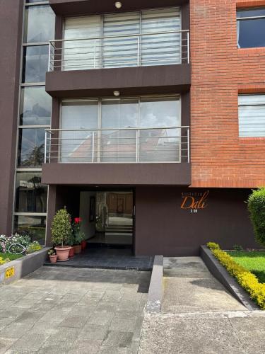 Lovely 3-bedroom Apt near the Centro de Cuenca