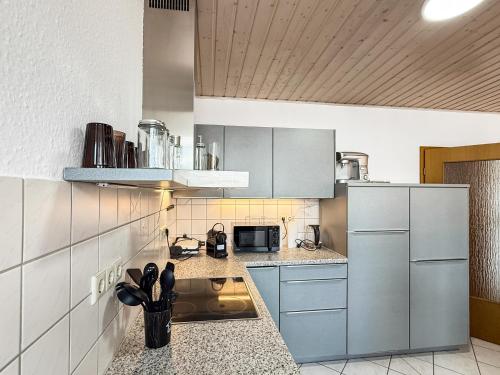 Rooftop Penthouse with Hot Tub, Stuttgart (zdjęcie 11)